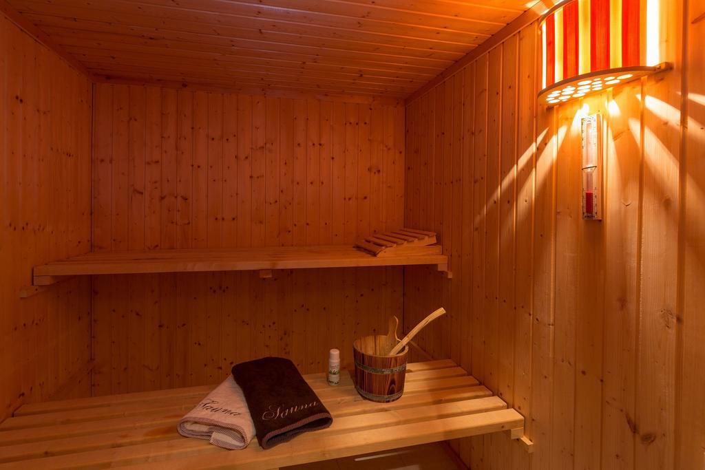 Landhaus Pichler Mit Sauna ルーポルディング エクステリア 写真